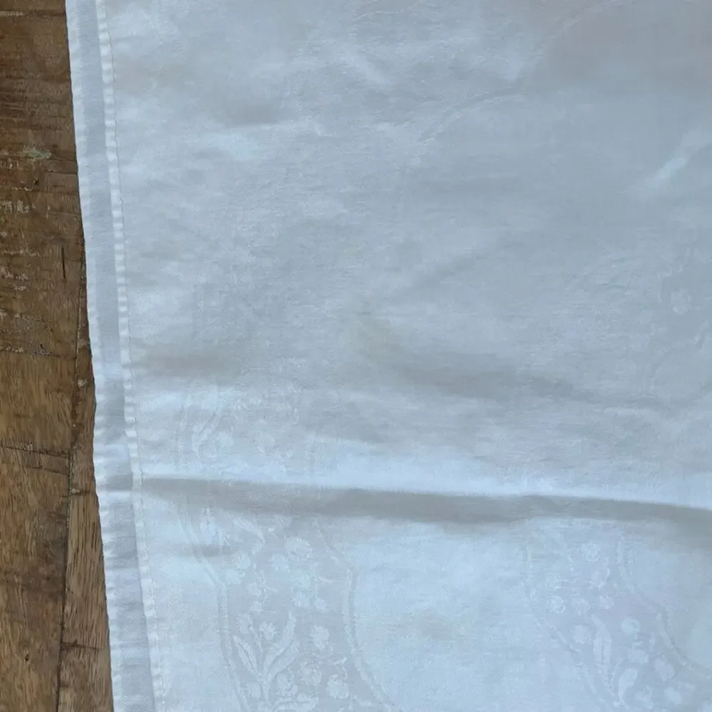 Damask Tonal Floral Jacquard Napkin Set (6) 21